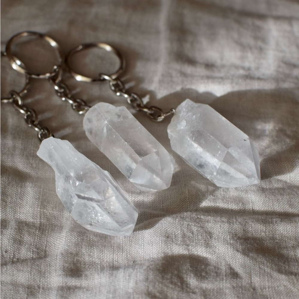 Brazilian Quartz Crystal Key Chain - Picture 3 of 6